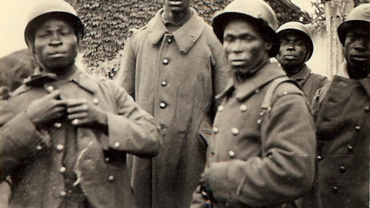 Les tirailleurs sénégalais Archives d'Afrique